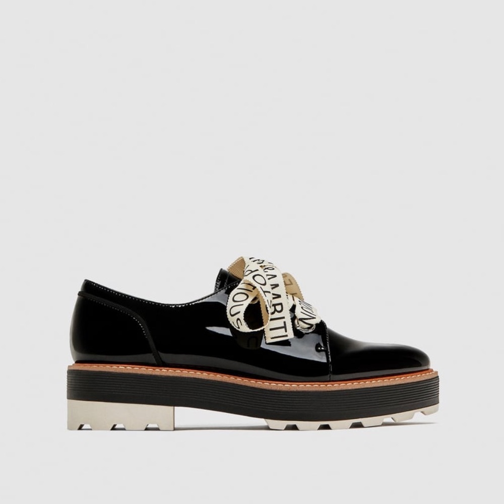 ZARA FAUX PATENT BROGUES WITH SLOGAN PRINT BOW